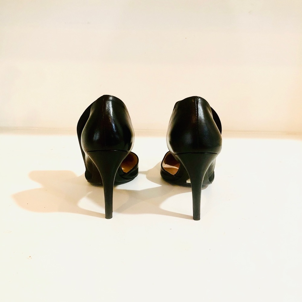 Stuart Weizmann Strap Pumps - image 6